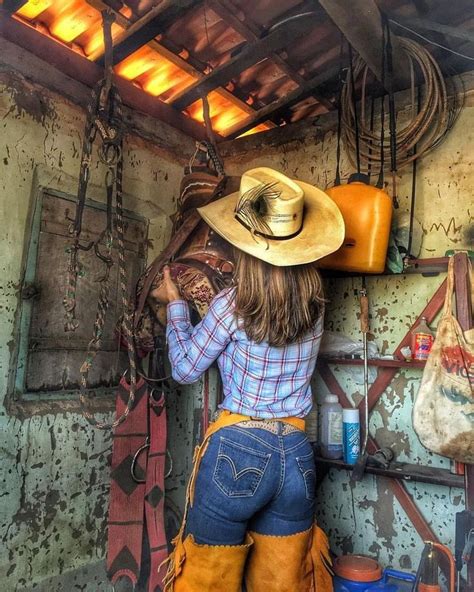 cowgirl ass|cowgirl